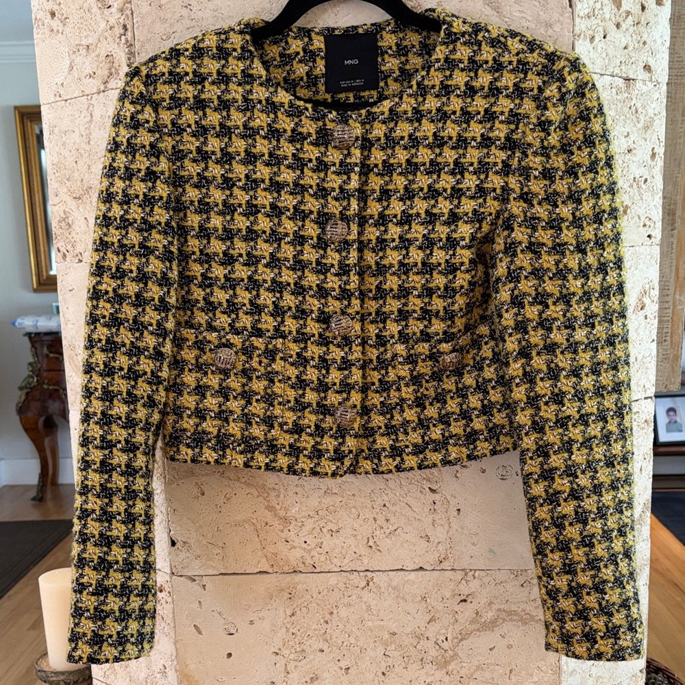 Mango Women's Yellow and Black Houndstooth Blazer